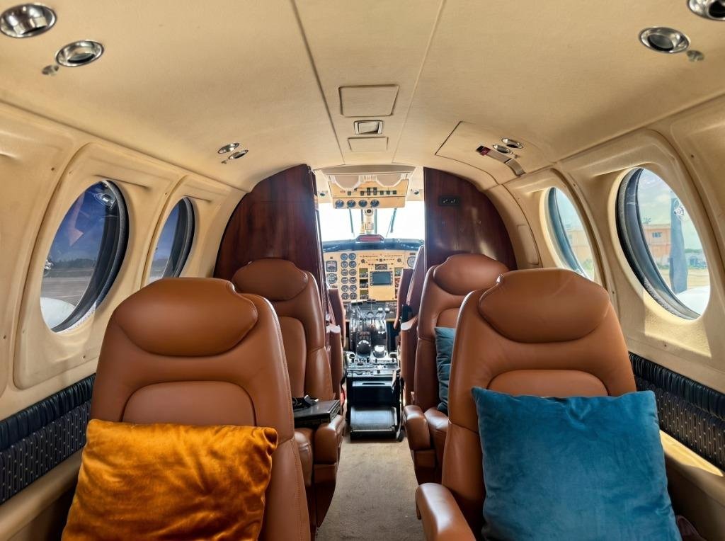 B200 Cabin Front View