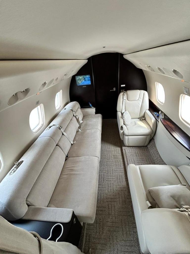 Legacy 600 Rear Sofa Seating
